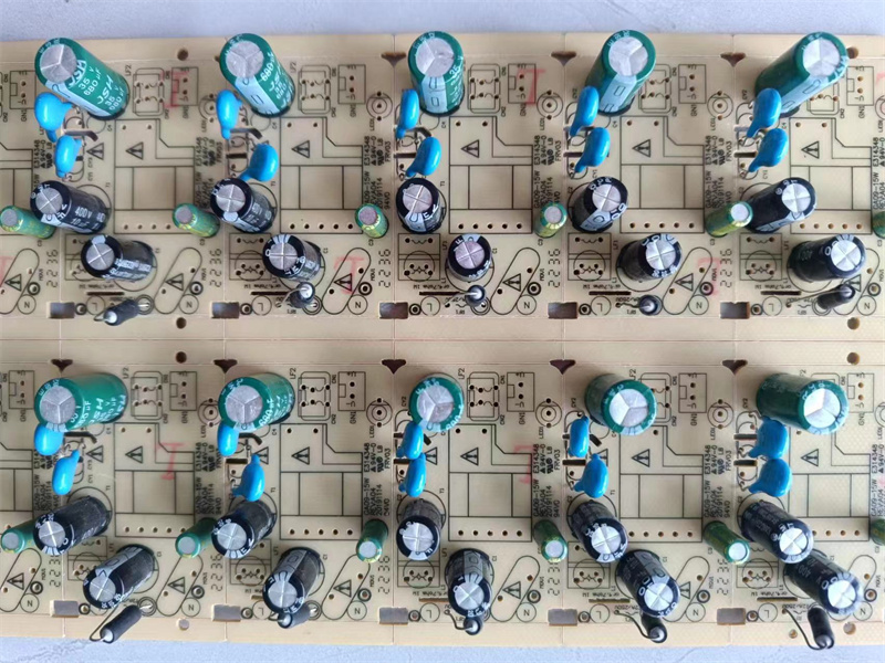 電子廠效率飆升秘籍：高速插件機(jī)工作原理與應(yīng)用實例